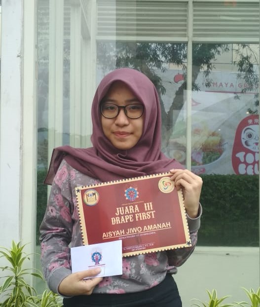 Business Administration Student Wins Drape First Competition at Universitas Pembangunan Jaya